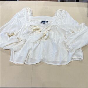 GAP Women's Elegant Cream Blouse